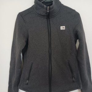 Northface women jacket in size small